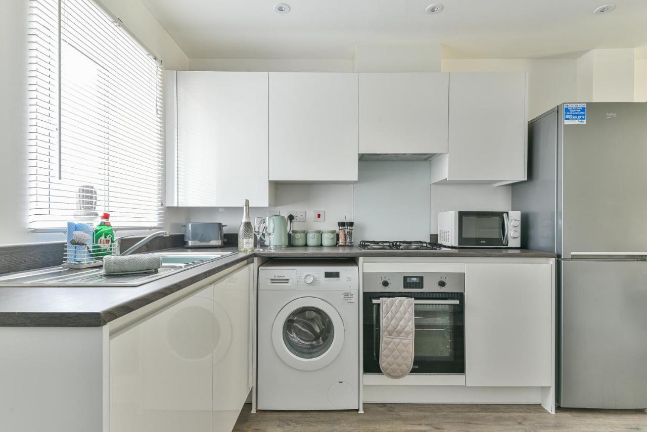 Beautiful New House In Derby For Up To 5 Guests, Suitable For Families Contractors Nhs Staff Etc Exteriér fotografie